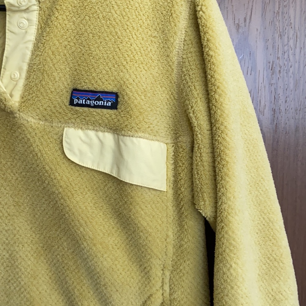 SOLD Patagonia Re-Tool Snap-T Pullover size M - Picture 3 of 5